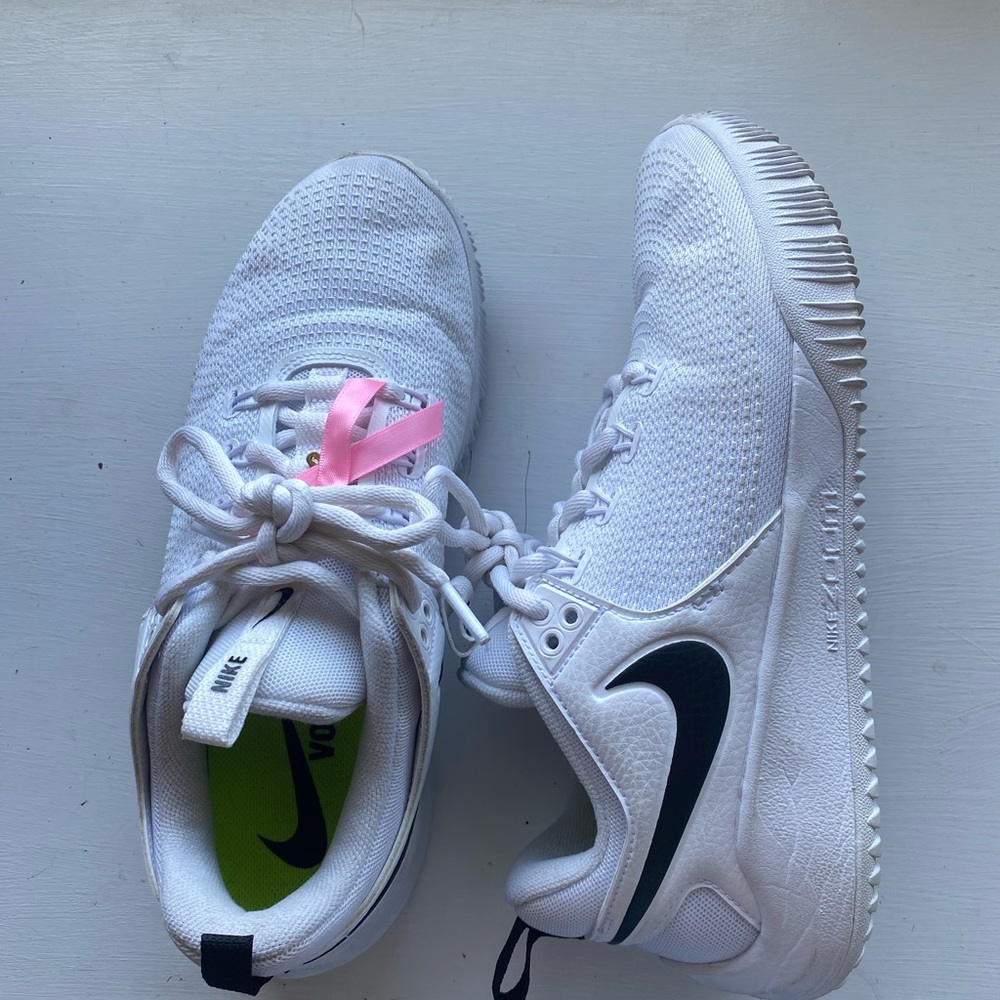 Nike volleyball shoes
